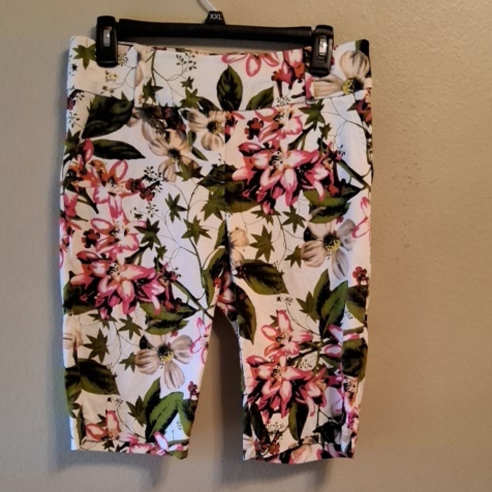Jules & Leopold Floral Women's Bermudas